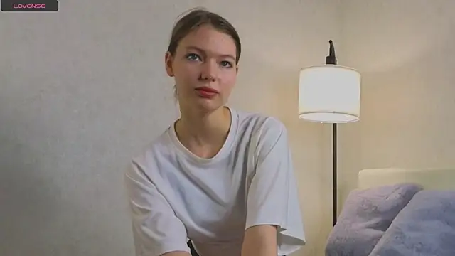 Erosyne online show from February 8, 2026, 5:16 pm