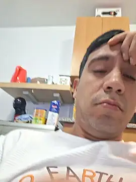 Faculeproso12 online show from November 21, 2025, 8:24 am