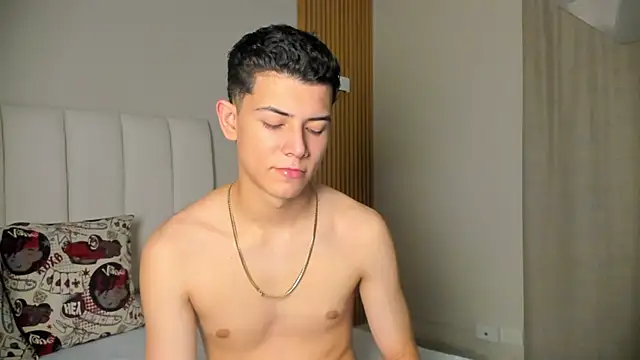 Snapshot of FireGuy_99 chatting on December 17, 2025, 1:17 pm FireGuy 99 online show from December 17, 2025, 1:17 pm