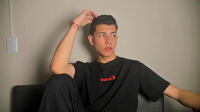 Snapshot of FireGuy_99 chatting on January 13, 2026, 1:16 pm FireGuy 99 online show from January 13, 2026, 1:16 pm