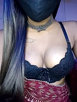 Strip Hotty242 online show from November 11, 2025, 6:08 pm