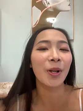 Yuyan ss online show from November 3, 2025, 9:54 am