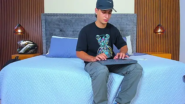 Apolo moon18 online show from October 25, 2025, 7:19 pm