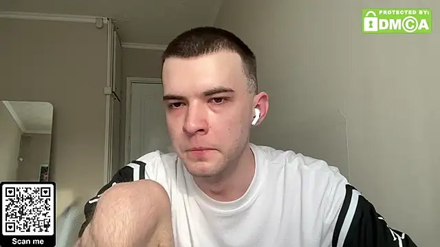 twinkbuldge online show from May 5, 2026, 2:47 pm