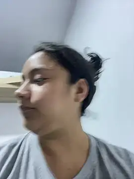 Techi0525 online show from February 9, 2026, 3:27 pm