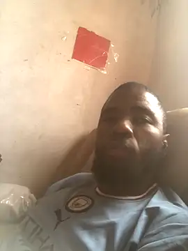 collennny12 online show from October 19, 2025, 9:32 am