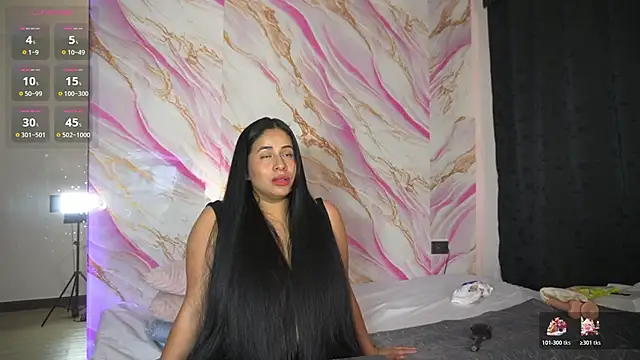 zoe longhair online show from May 27, 2026, 7:44 pm