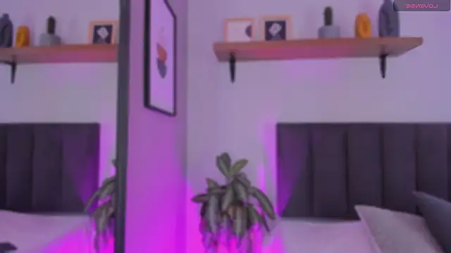 AilanaCortes online show from April 23, 2026, 12:29 pm