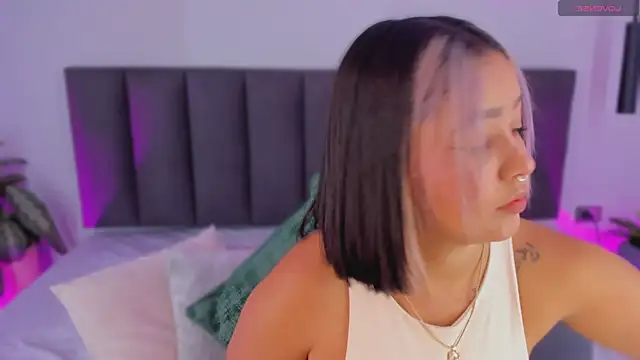 AilanaCortes online show from April 25, 2026, 12:19 pm