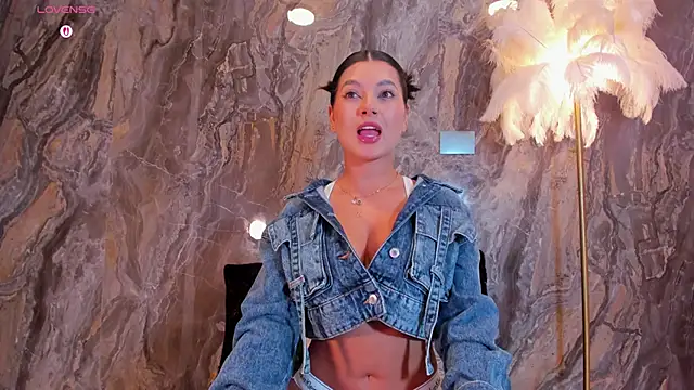 Snapshot of Rashel_Frost_ chatting on October 30, 2025, 7:58 pm Rashel Frost online show from October 30, 2025, 7:58 pm