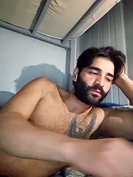 Snapshot of ogiday124 chatting on February 8, 2026, 6:44 pm ogiday124 online show from February 8, 2026, 6:44 pm