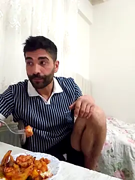 Snapshot of ogiday124 chatting on March 4, 2026, 7:31 pm ogiday124 online show from March 4, 2026, 7:31 pm