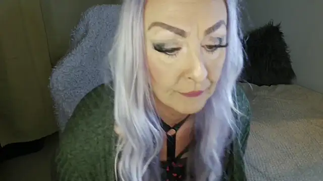 TheOGMiaMystique online show from November 1, 2025, 5:15 pm