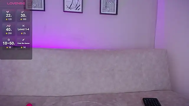 Sweet Bella Valery online show from February 12, 2026, 9:43 pm