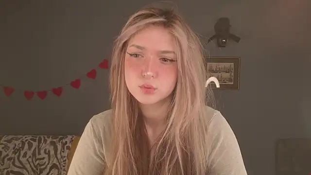 BellaSink online show from April 10, 2026, 5:34 am