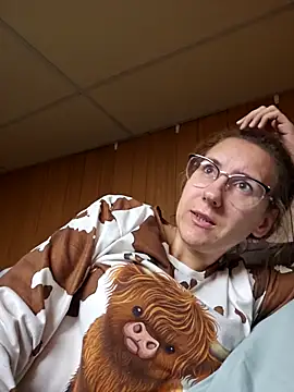 pleasureme24k online show from October 16, 2025, 1:39 am