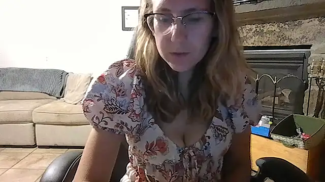 pleasureme24k online show from October 22, 2025, 2:45 am