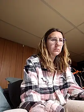 pleasureme24k online show from November 12, 2025, 5:57 pm