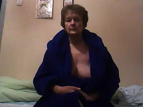 JesykaLove566 online show from April 21, 2026, 6:12 pm