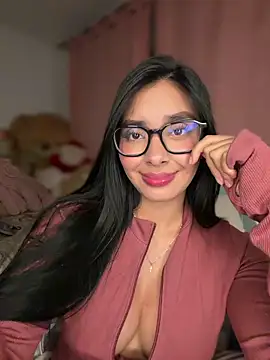Snapshot of MiaSofia__ chatting on June 7, 2026, 2:37 am MiaSofia online show from June 7, 2026, 2:37 am
