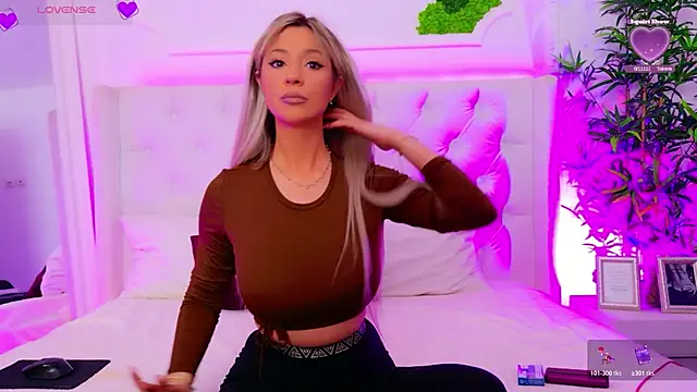 AriannaSins online show from March 27, 2026, 1:22 pm