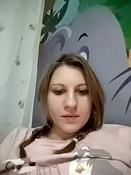 SandyCassie online show from November 11, 2025, 10:10 pm