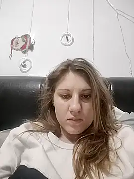 SandyCassie online show from November 28, 2025, 5:54 am