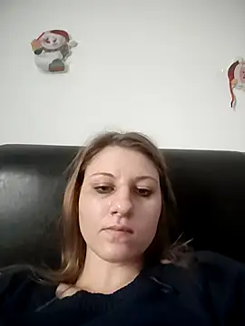 SandyCassie online show from December 2, 2025, 7:14 am