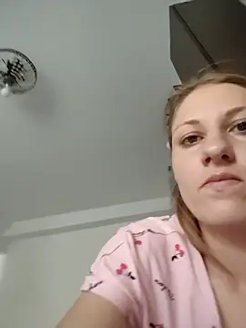 SandyCassie online show from July 11, 2026, 7:33 am