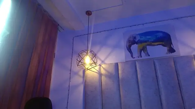 antonella rosecs online show from November 22, 2025, 3:16 am