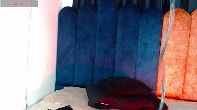 antonella rosecs online show from March 4, 2026, 4:29 am