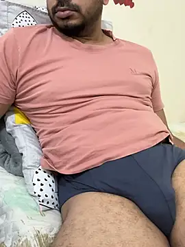 Handsome8677 online show from February 8, 2026, 7:56 am