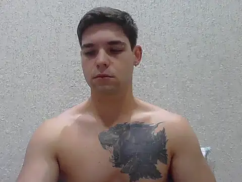 Zure-xxx online show from April 13, 2026, 12:38 am