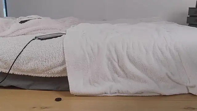 gape party online show from April 28, 2026, 8:36 pm