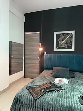 valentina herrrera online show from March 19, 2026, 4:55 pm