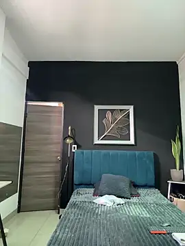 valentina herrrera online show from April 23, 2026, 4:20 pm