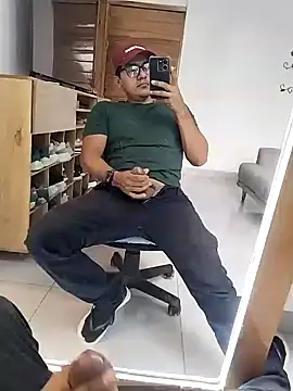 the vein18 online show from November 5, 2025, 5:46 pm