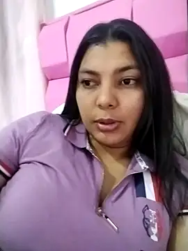 MyaShy online show from February 2, 2026, 6:06 pm