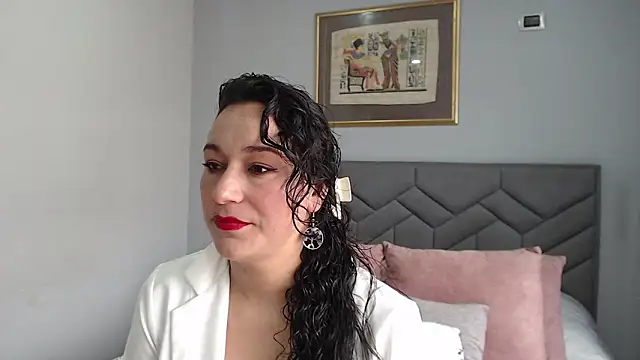 Elizabeth bennett 6 online show from February 12, 2026, 5:41 pm