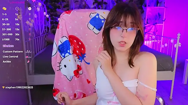 Soffi Toffi online show from October 24, 2025, 10:28 pm