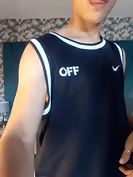 Aaron Eze online show from April 19, 2026, 2:27 pm