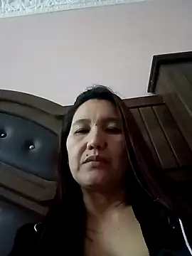 Snapshot of Bigtitsass81 chatting on October 20, 2025, 12:49 pm Bigtitsass81 online show from October 20, 2025, 12:49 pm