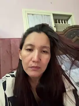 Snapshot of Bigtitsass81 chatting on March 21, 2026, 5:38 pm Bigtitsass81 online show from March 21, 2026, 5:38 pm