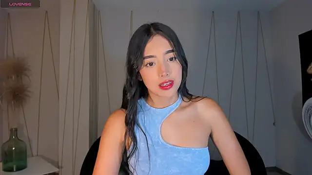 ScarlettBlaze  online show from February 26, 2026, 12:04 pm