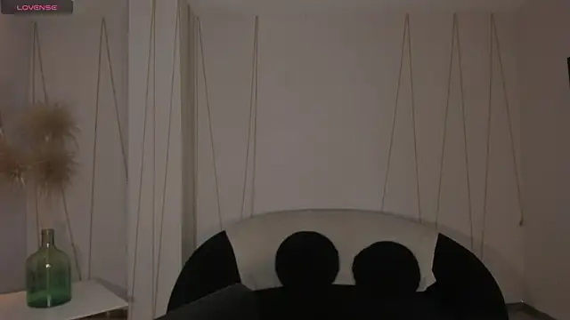 ScarlettBlaze  online show from February 27, 2026, 12:05 pm