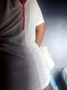 isabel and hekler online show from November 13, 2025, 12:26 pm