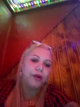 Lvna6969 online show from November 7, 2025, 5:13 pm