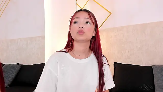 Martinaa Garcia online show from February 9, 2026, 7:29 pm