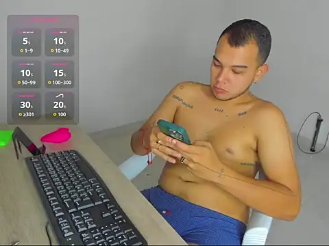 Snapshot of kelvin_276 chatting on March 31, 2026, 11:49 pm kelvin 276 online show from March 31, 2026, 11:49 pm
