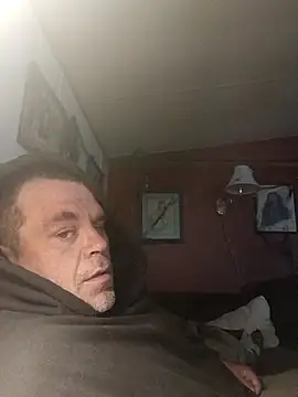 waynefitz online show from October 18, 2025, 2:51 pm